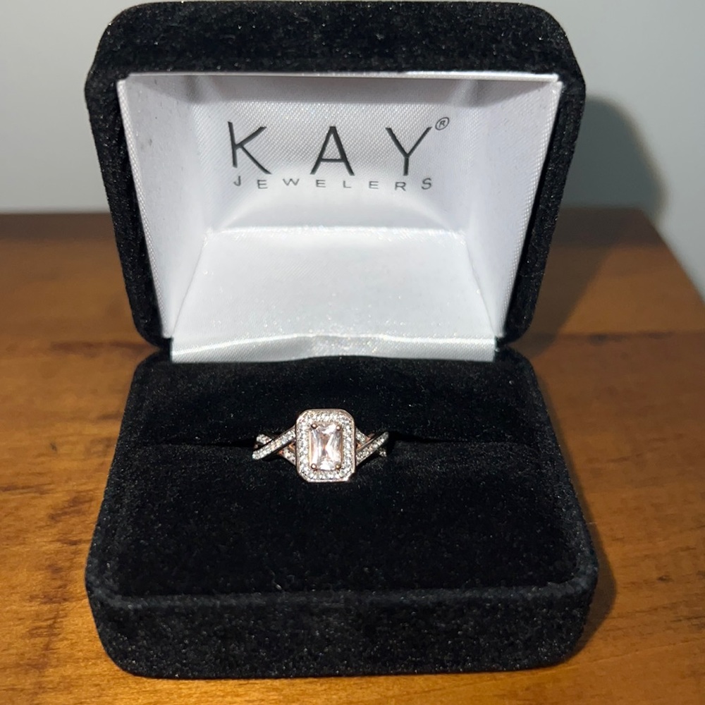 KAY JEWELERS Rose Gold Ring
